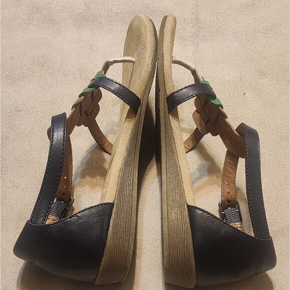 Clarks Gwin 8 Navy and Teal Strappy Sandals Coastal Nautical Preppy - Picture 3 of 6